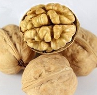 核桃深加工——核桃油，核桃粉，核桃工艺品，活性炭制品(图1)