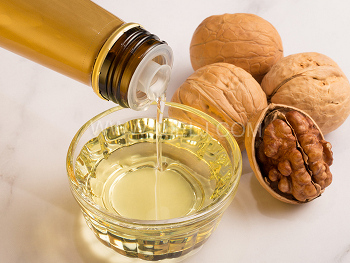 企鹅牌核桃油榨油设备,生产绿色健康油受大众喜爱(图1) 企鹅牌核桃油榨油设备,生产绿色健康油受大众喜爱(图1)